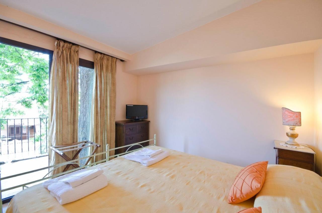 B&B Villa Vittoria Giardini Naxos Ngoại thất bức ảnh