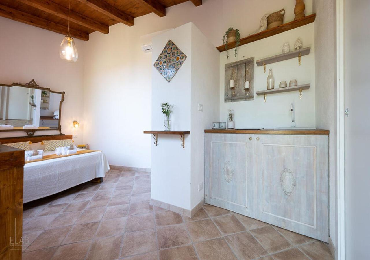 B&B Villa Vittoria Giardini Naxos Ngoại thất bức ảnh
